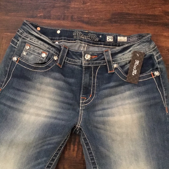 ONE LEFT!! Miss me capri jeans size 28 - Picture 3 of 8